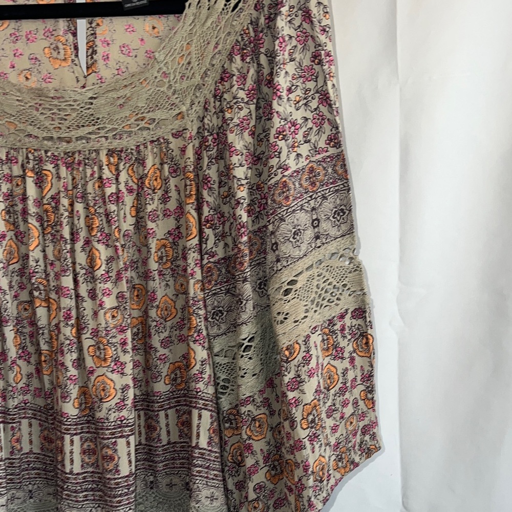 Angie Bohemian Floral Crochet Blouse - Pink and Cream - Picture 4 of 16